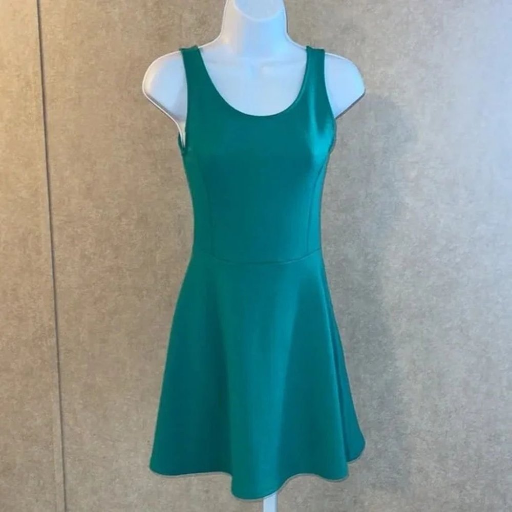 Size 4 H&M Sleeveless Dress